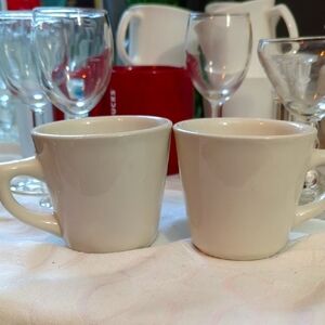 Classic White Ceramic Coffee Mugs Restaurant Quality